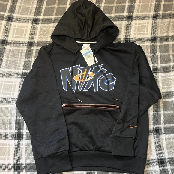 Nike
Pull over hoody
Lil Penny Hardaway - Picture 2 of 12